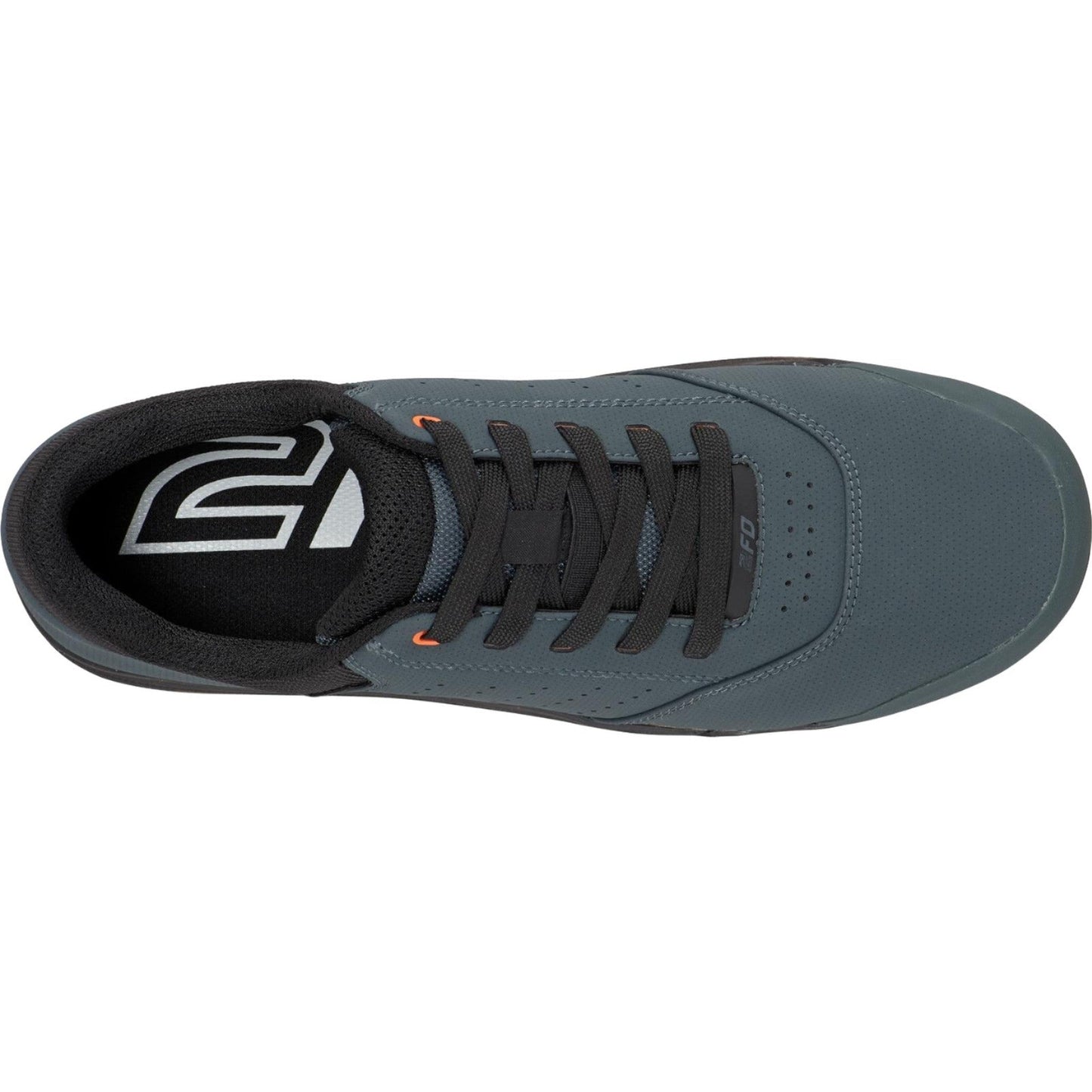 2FO Roost Clip Mountain Bike Shoes | Complete Cyclist - If youÕre looking for a versatile MTB shoe that can transition from hot laps in the park to cold beers at the base without missing a step, then look no further.