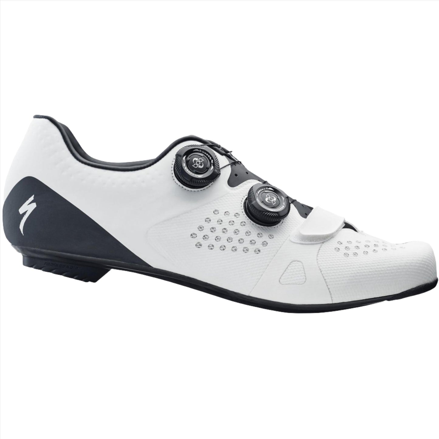 Torch 3.0 Road Shoes | Complete Cyclist - From the outset of the Torch 3.0 Road shoe design process, our goal was to create a performance offering as feature-packed as any top-end shoe. The challenge, however, was pulling this off at a palatable price.