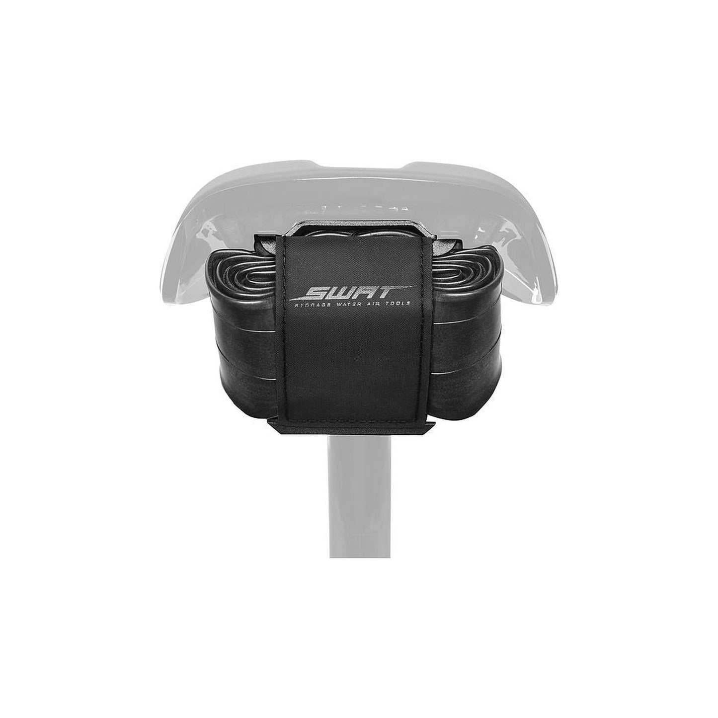 Mountain Bandit | Complete Cyclist - So you like to keep your rig running minimalist but practical? Maybe you prefer to tape a spare tube and CO2 to your frame to keep the profile and weight low? The Bandit is the best of both worlds in terms of simplicity and utility for mountain riders.