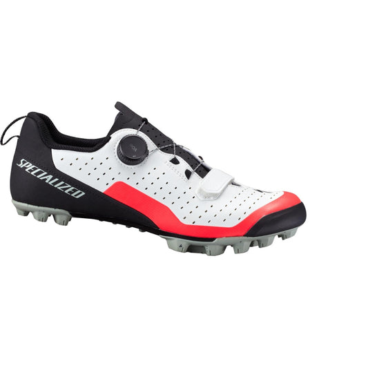 Recon 2.0 Gravel & Mountain Bike Shoe | Complete Cyclist - The Recon 2.0 was made for riders who seek out dirt roads and challenging trails in search of a shoe that delivers comfort and efficiency in a durable package, with the scientifically proven performance benefits of Body Geometry.