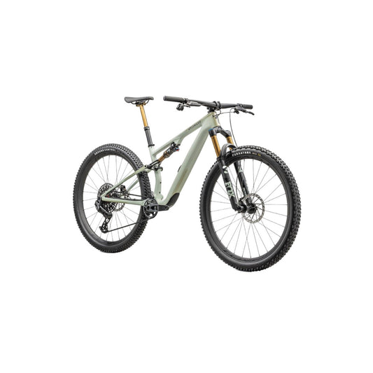 Epic Evo 8 Pro | Complete Cyclist - Complete Cyclist - Specialized Bicycles