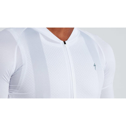 Men's SL Air Fade Long Sleeve Jersey | Complete Cyclist - Whether you're an avid racer or a weekend warrior that puts countless hours in the saddle, you're likely to clock a ton of hours in high temperatures. For these