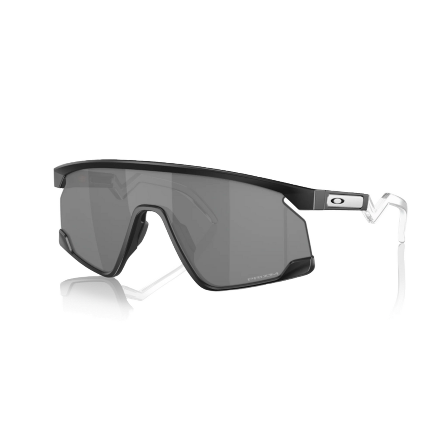 Oakley Bxtr | Complete Cyclist - Oakley is a pioneer and industry leader in sport performance and lifestyle eyewear. BXTR was developed through a close collaboration with friends of the brand to uncover a unique take on lifestyle eyewear. 