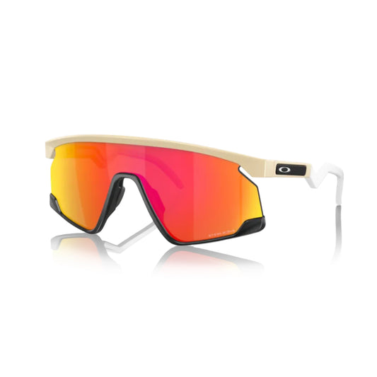 Oakley Bxtr | Complete Cyclist - Complete Cyclist - Specialized Bicycles