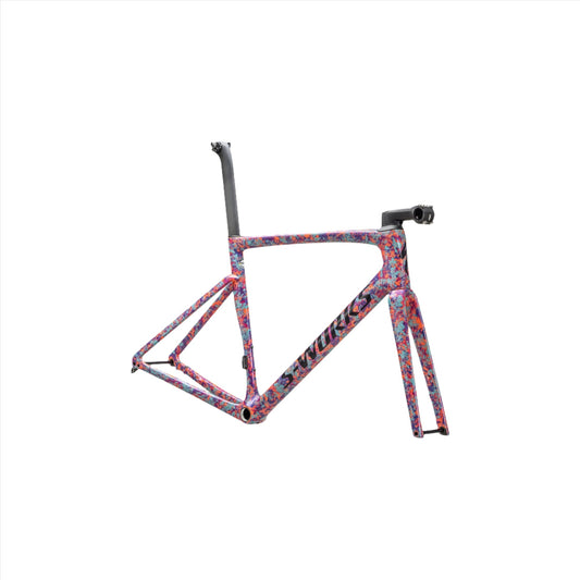 S-Works Tarmac SL7 Frameset | Complete Cyclist - Why should you be forced to choose between aerodynamics and weight, between ride quality and speed? ItÕs simple, you shouldnÕt. Enter the new TarmacÑclimb on