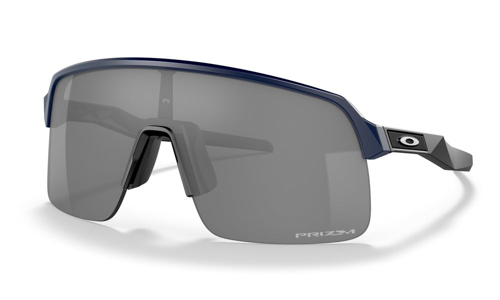 Oakley Sutro Lite