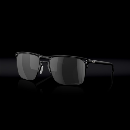 Oakley Holbrook